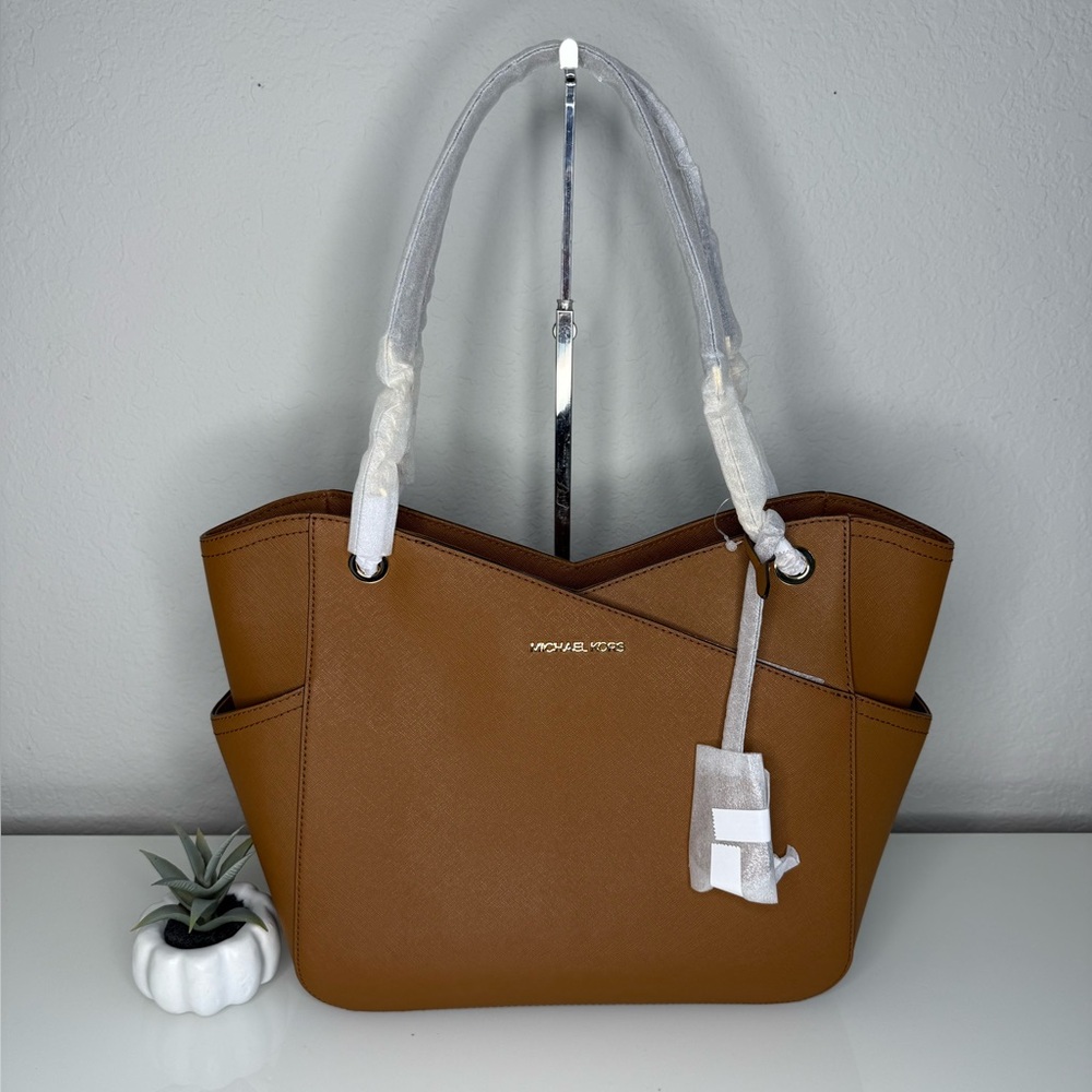 Michael Kors Jet Set Travel Large Chained Tote Shoulder Bag MK Luggage